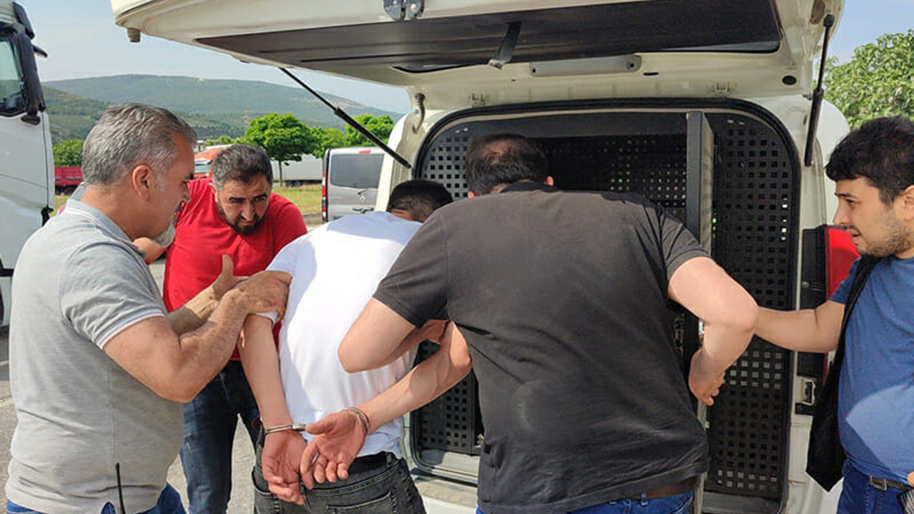 Çaldığı otobüsle yakalanınca bakın ne yaptı!