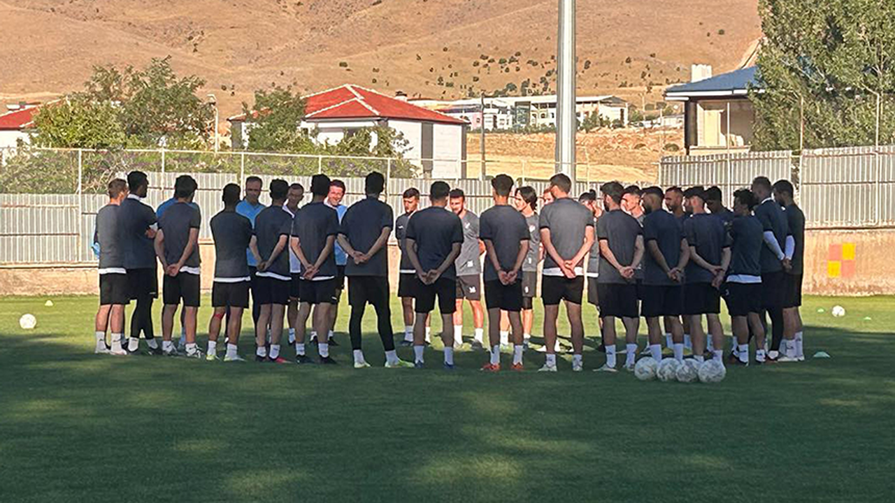 Elazığspor’da, 2. etap kampı Kartepe’de başlıyor