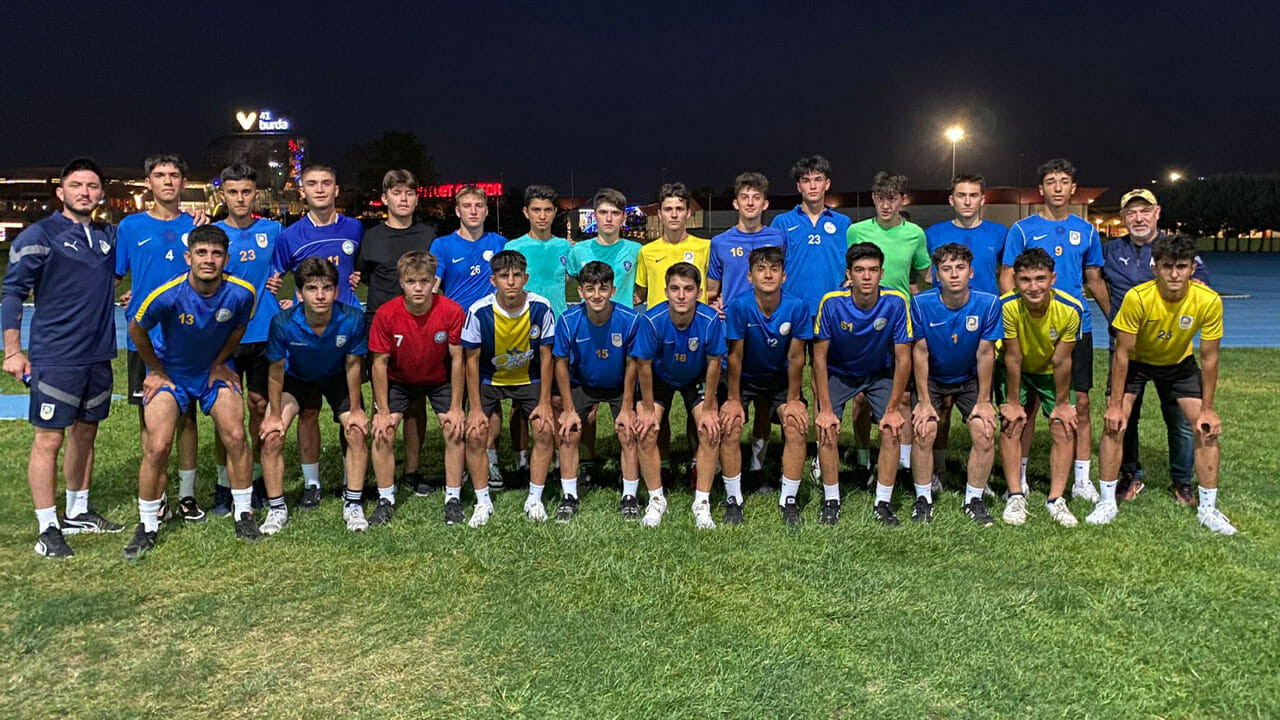 Belediye Derincespor U-16 Fenerbahçe ile oynuyor