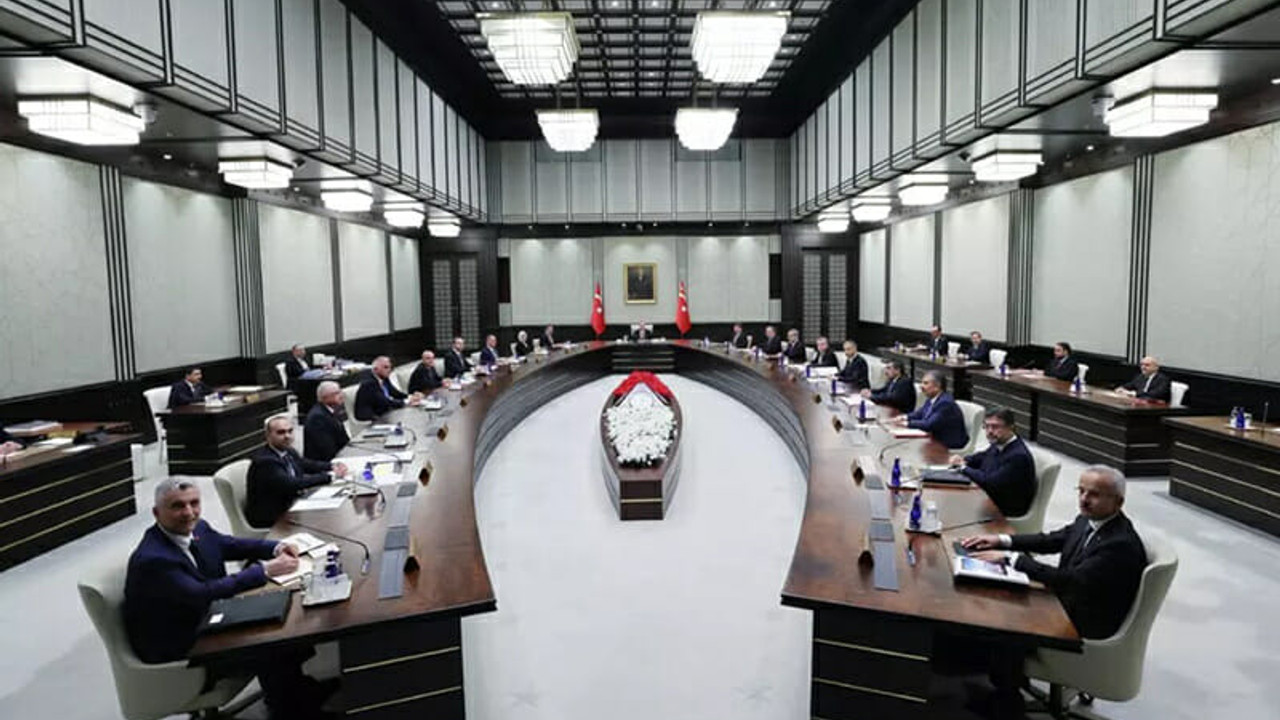 Kabine toplantısı başladı! Masada Kirada yüzde 25 zam sınırı, emekli aylıkları, asgari ücret var