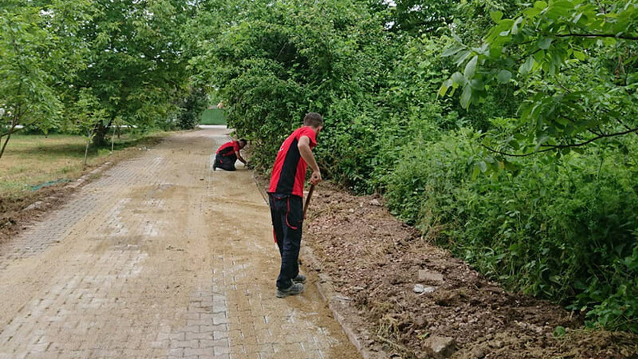 Kırsal alanda temizlik çalışmaları yaz ayları itibariyle arttı
