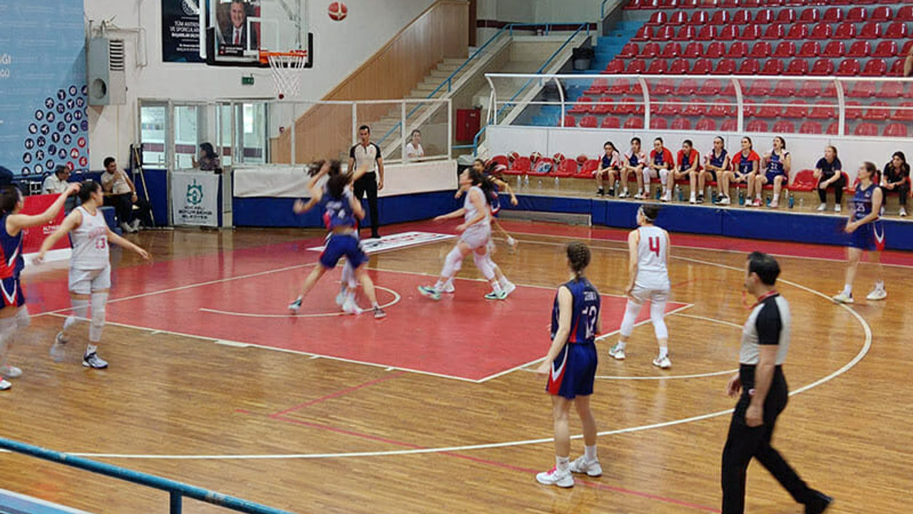 Kocaeli'de U16 şampiyonası heyecanı!