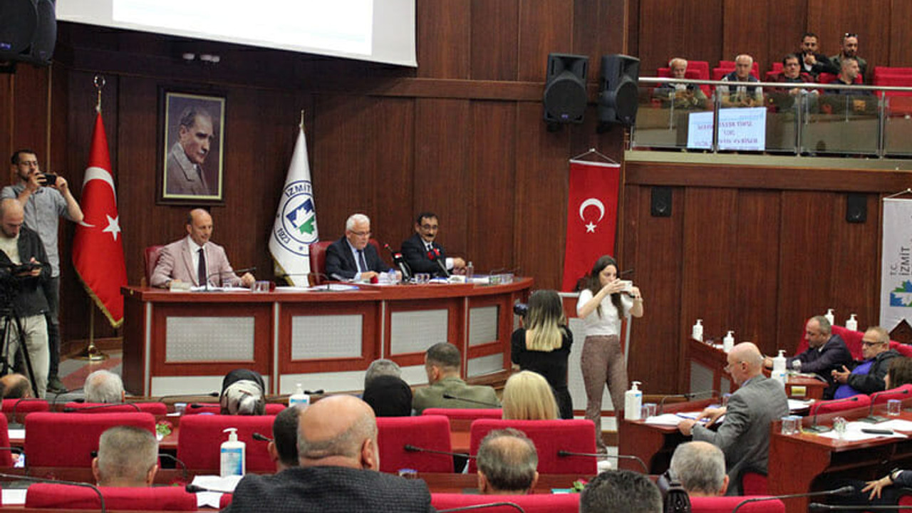 Mecliste “Dümen” tartışması!