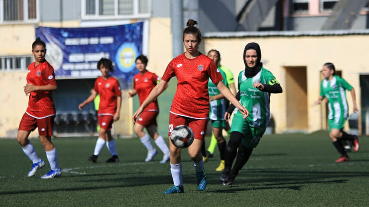 Final gibi maç Kocaeli Kadın FK’nın “3-0”