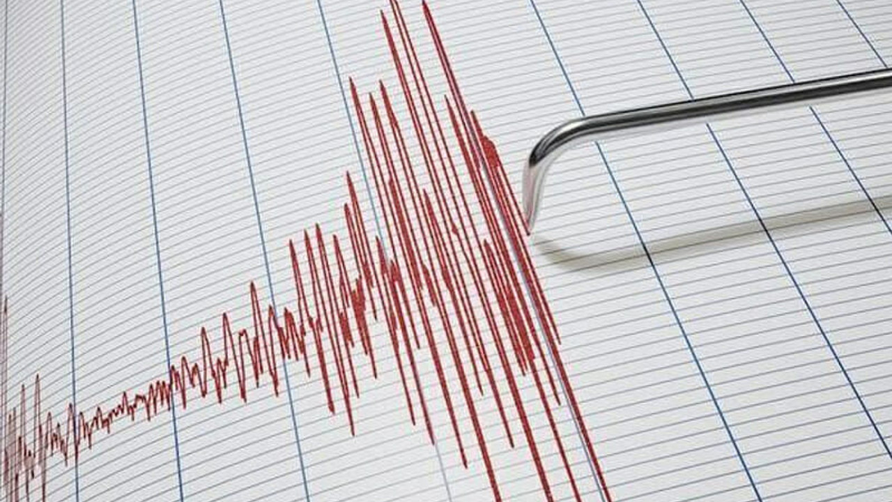 Türkiye beşik gibi sallanıyor! 3 farklı yerde korkutan depremler oldu