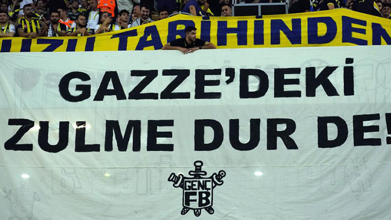 Fenerbahçe tribünlerinde Filistin mesajı