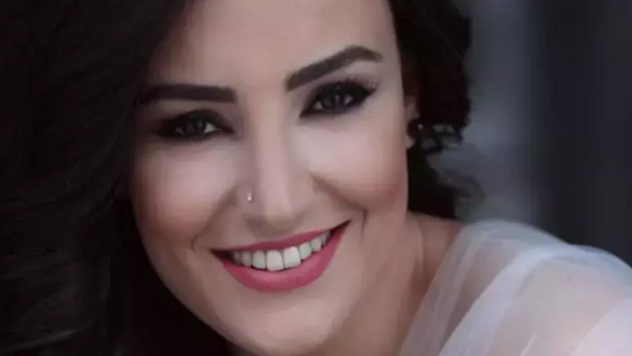 Sevcan Orhan - Sen Bir Aysın sözleri