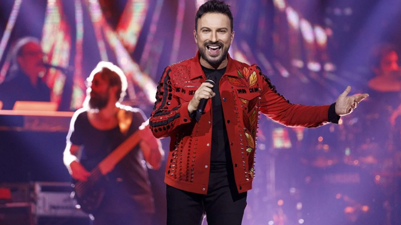 Tarkan'dan 100. yıl marşı! Tarkan Cumhuriyetin 100. yıl marşı dinle! Sen Rahat Uyu sözleri
