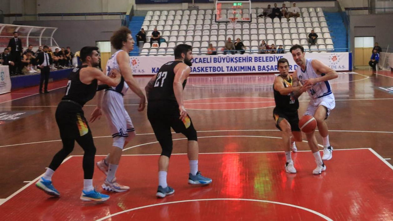 Kağıtspor, Mersin’e diş geçiremedi! 68-83