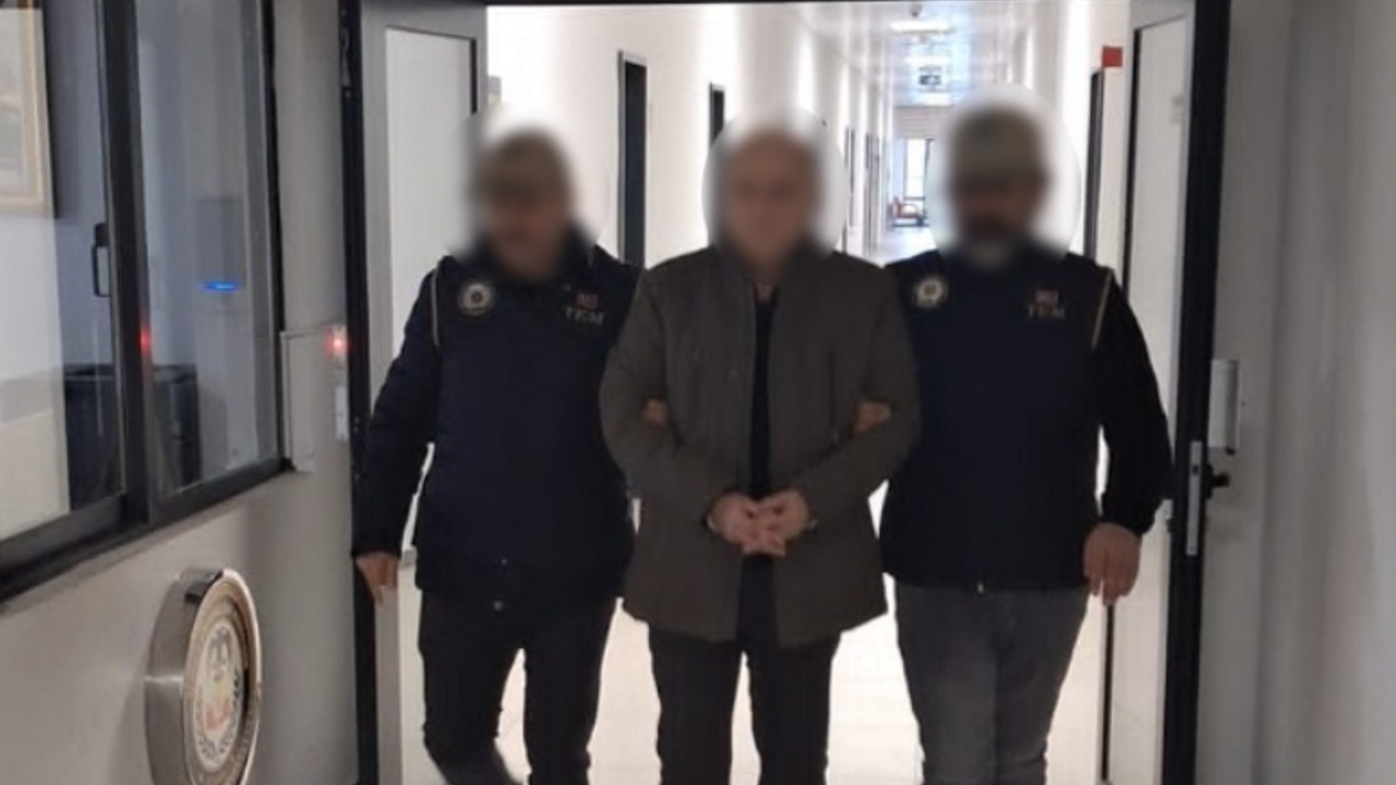 FETÖ’den aranan emniyet müdürü polise yakalandı