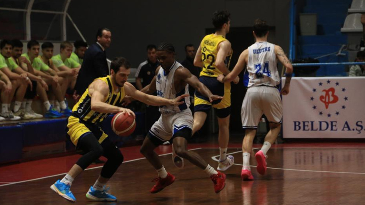 Kağıtspor evinde kayıp: 75-83