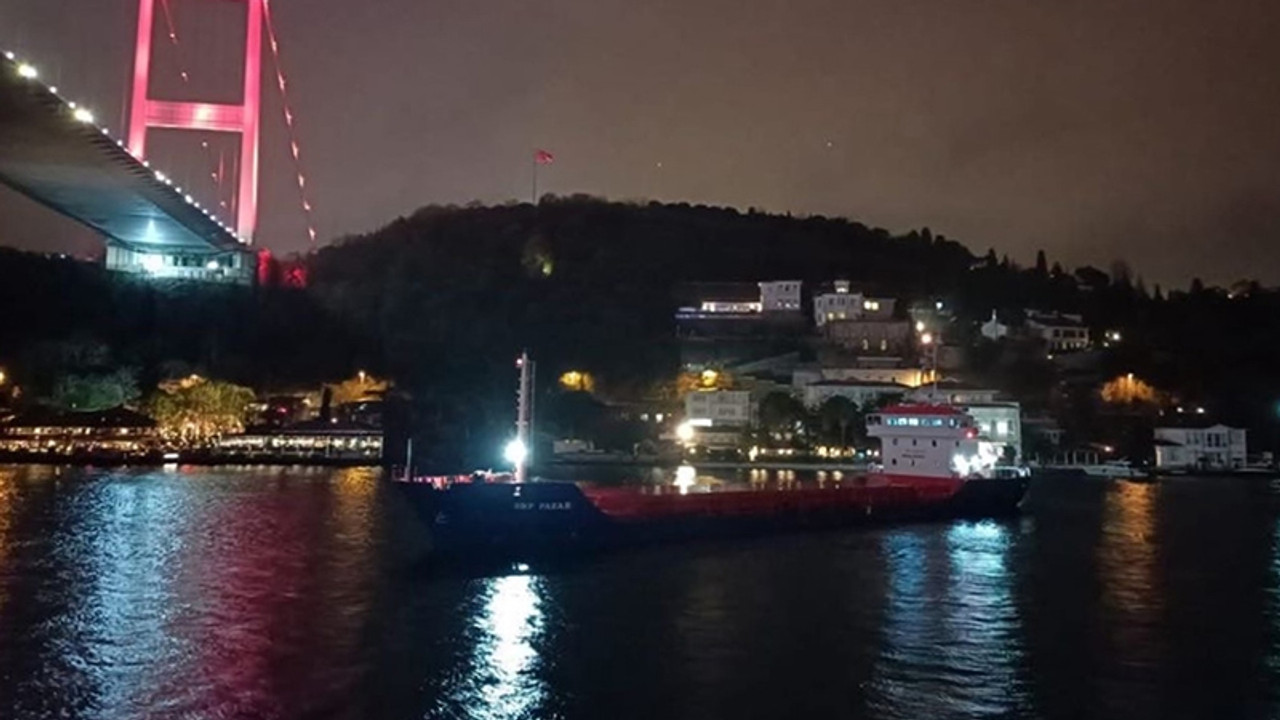 İstanbul Boğazı gemi trafiğine kapatıldı