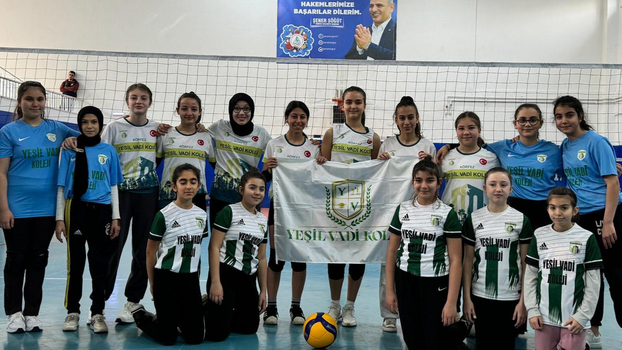 Körfez’de voleybol şenliği