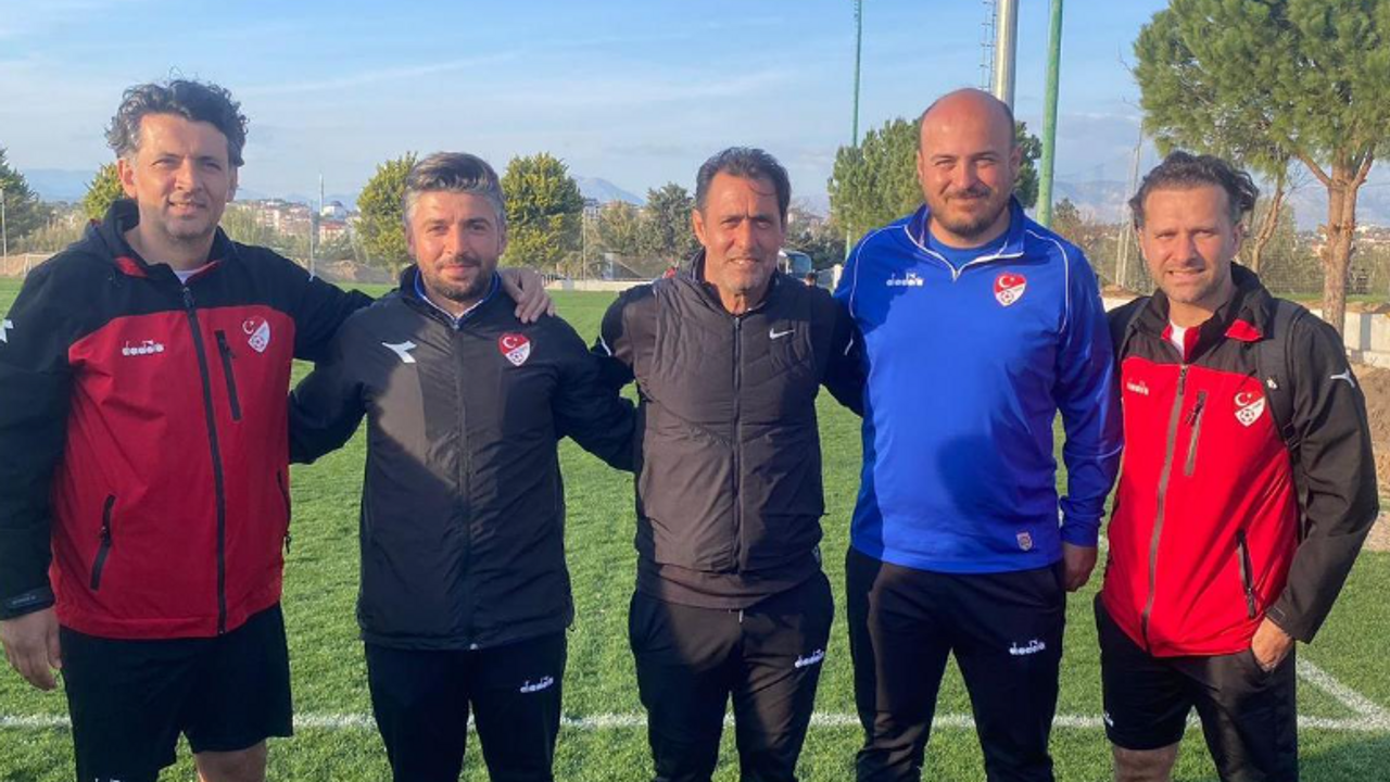 İki İzmitli antrenör UEFA B kursunun ilk aşamasını tamamladı