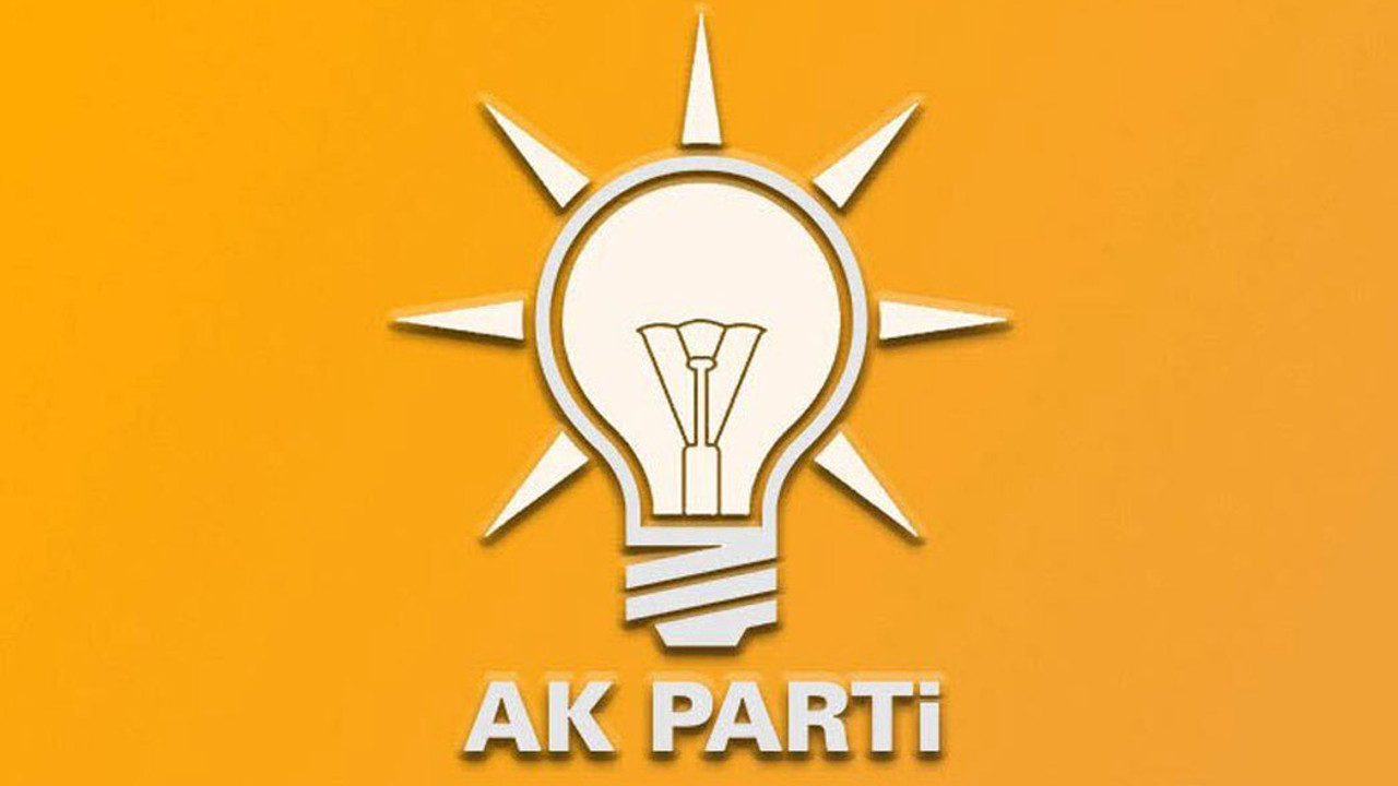 AK Parti'de istifa depremi!