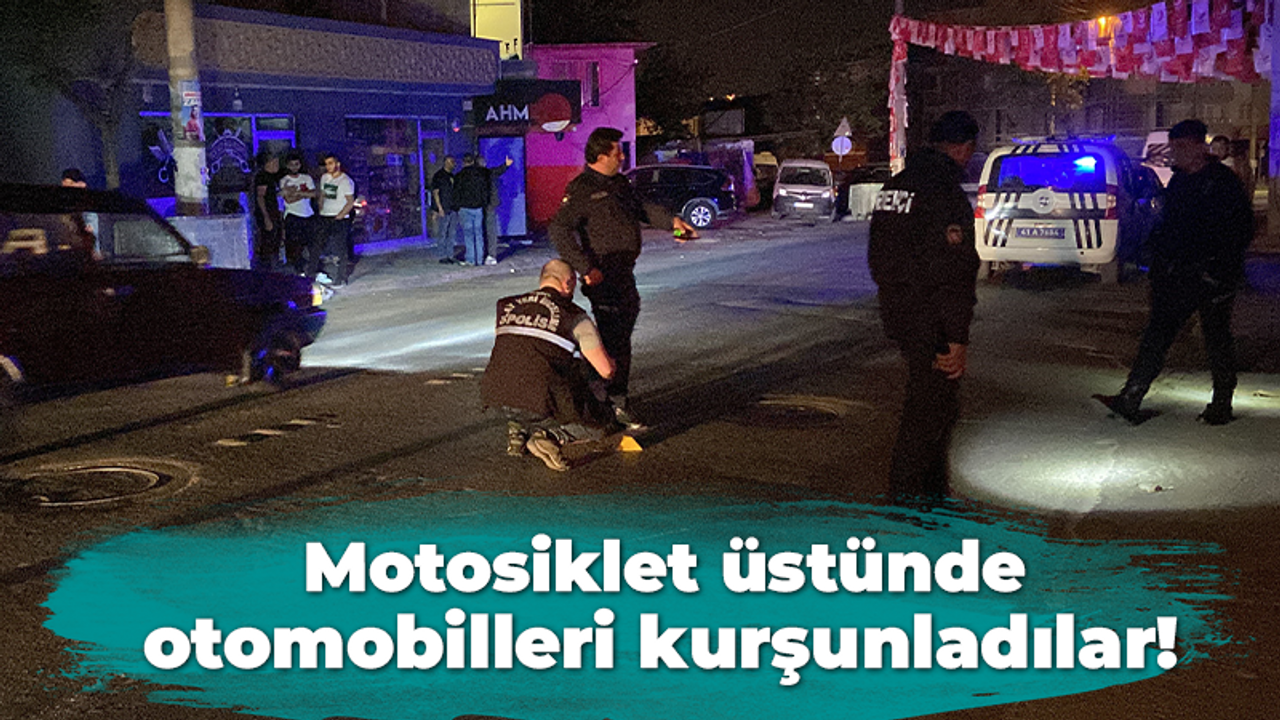 Motosiklet üstünde otomobilleri kurşunladılar!