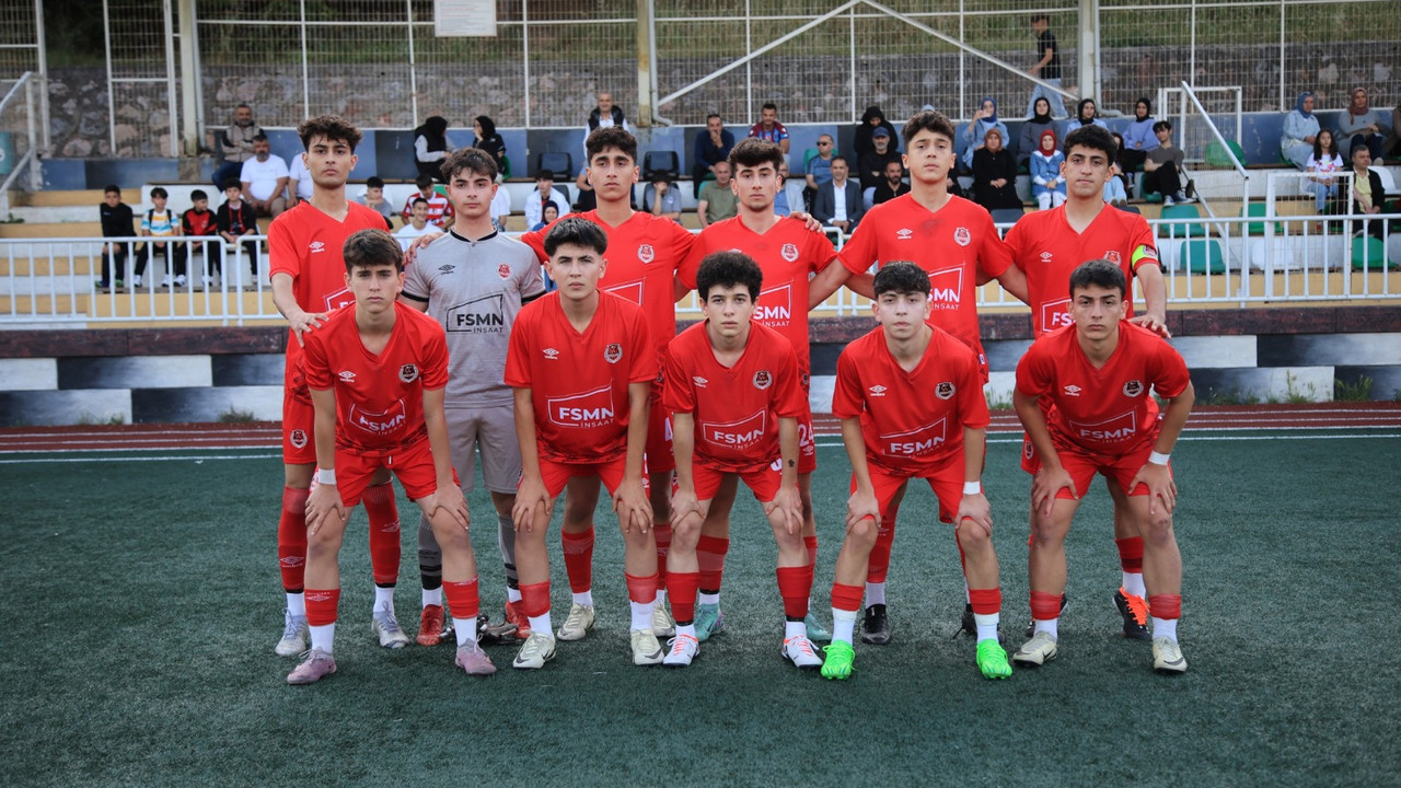 Kullarspor U-17 direkt final oynayacak