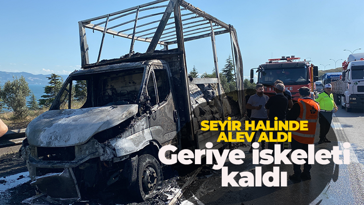 Seyir halinde alev aldı! Geriye iskeleti kaldı