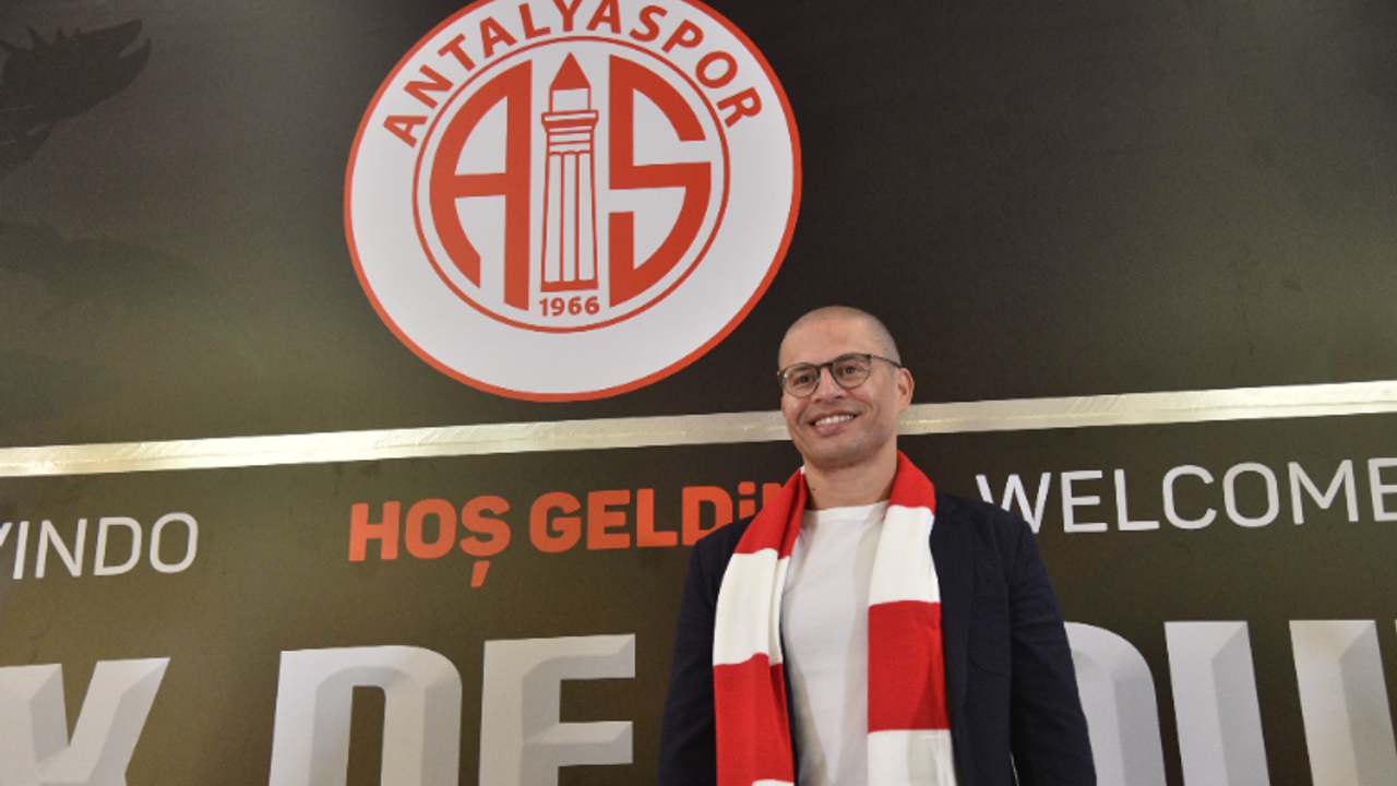 Ve Alex de Souza resmen Antalyaspor’da!