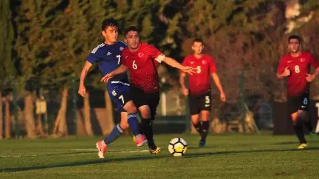 KAZAKİSTAN U19 TÜRKİKE U19 KARŞILAŞMASI İLK 11 BELLİ OLDU! Kazakistan U19 Türkiye U19 Maçı Saat Kaçta? Hangi Kanalda?