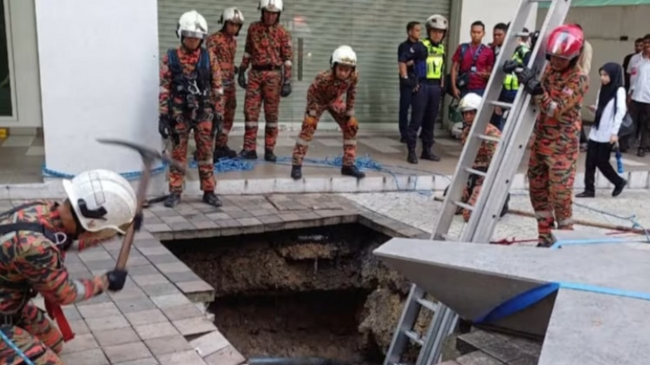 Aniden açılan çukura düşen kadın 8 gündür aranıyor