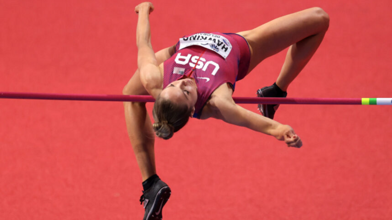 Chari Hawkins'in Heptatlon Madalyası Umutları Yüksek Atlama Sırasında Yıkıldı