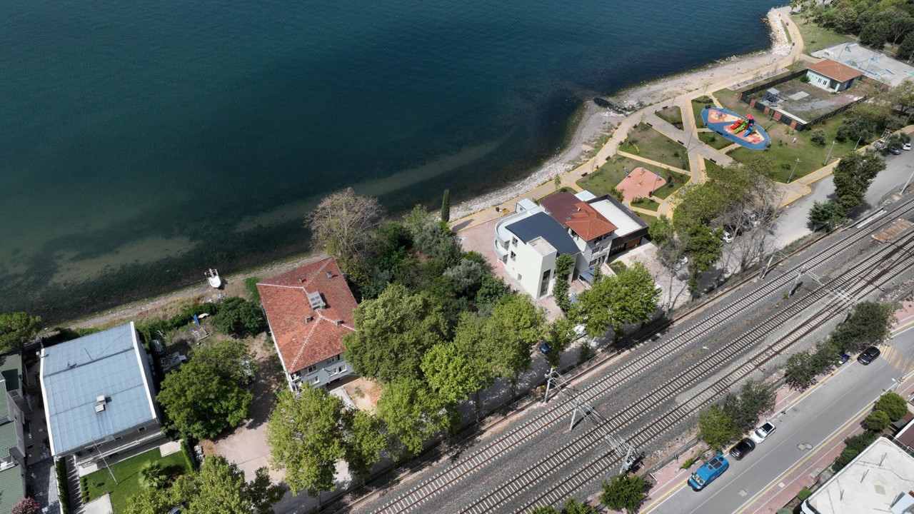 Körfez Yarımca Yelken Kulübü’nde çalışmalar sürüyor