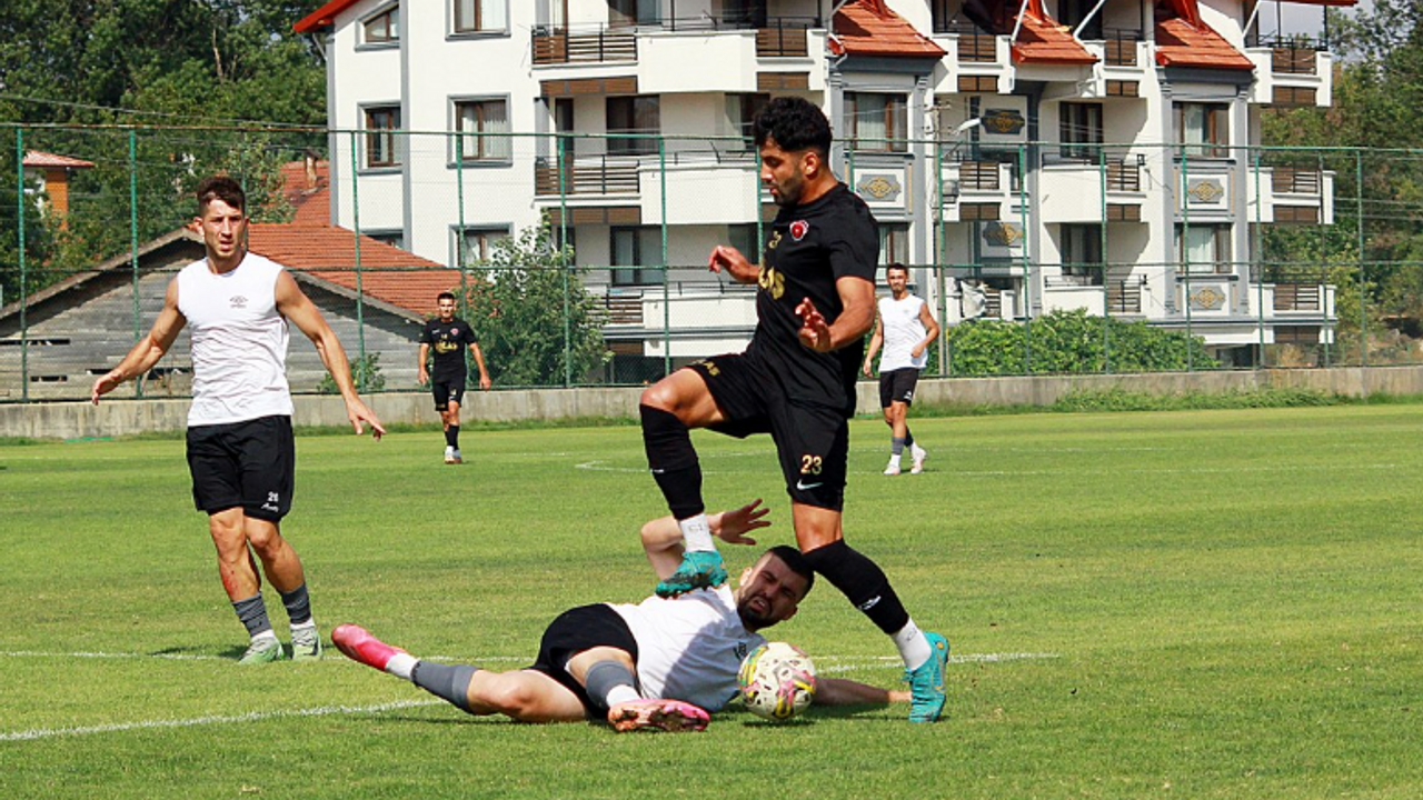 Gölcükspor, Çilimli Belediyespor ile yenişemedi “2-2”