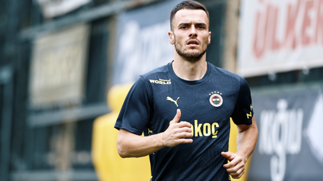 Kostic'in Fenerbahçe'de ilk antrenmanı