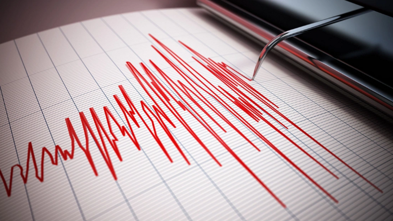 Orada peş peşe 2 deprem!