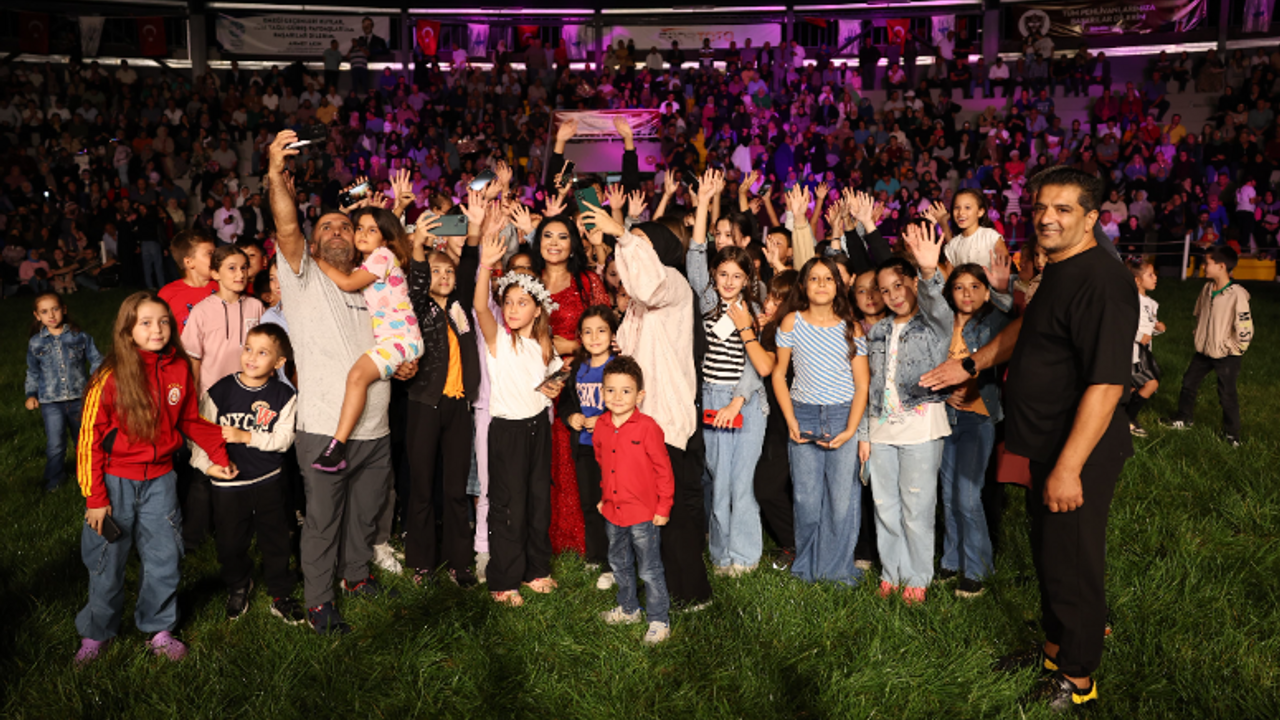 Taşköprü Festivali’nde muhteşem konser akşamı