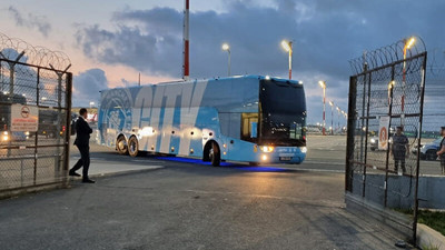 Büyük final öncesi iki takım da İstanbul'a geldi