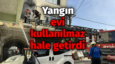 Çıkan yangın evi kullanılmaz hale getirdi