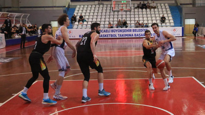 Kağıtspor, Mersin’e diş geçiremedi! 68-83