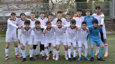 Körfez U14 Futbol Takımı açık ara lider