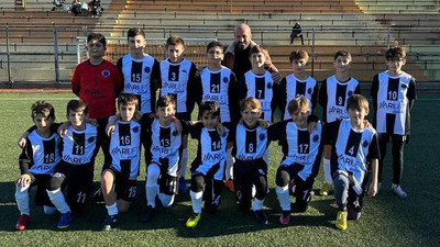 Arı Lift’ten Yuvacıkspor U-12 takımına destek