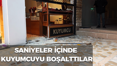 Saniyeler içinde kuyumcuyu boşalttılar