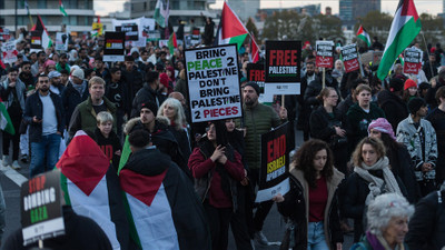 Londra'da Filistin için protesto!