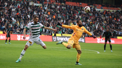 Adana Demir, Konya'dan 1 puanla döndü "2-2"