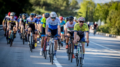 Kemer’in eşsiz manzarası eşliğinde pedal çevirecekler