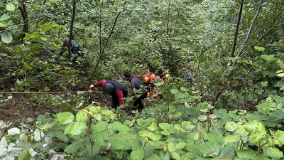 Rize'de otomobil uçurumdan yuvarlandı: 1 ölü, 4 yaralı