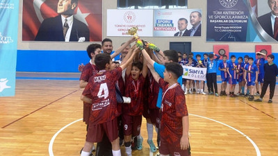 Futsalda en büyük Nadide Okulları! “5-3”