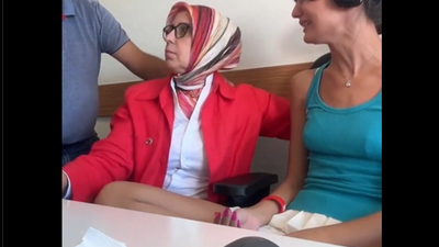 Tercihlerde istemediği bölüm çıktı, ailesini suçladı! O anları kayda aldı