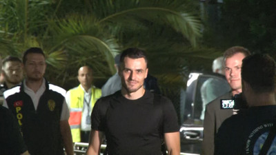 Fenerbahçe'nin yeni transferi Filip Kostic, İstanbul'a geldi