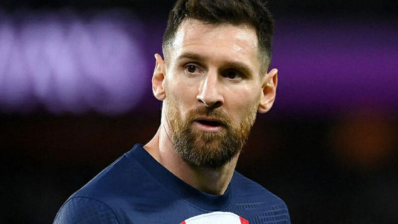 PSG, Lionel Messi'ye veda etti