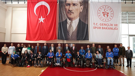 Derince'de özel sporculara, özel turnuva düzenlendi