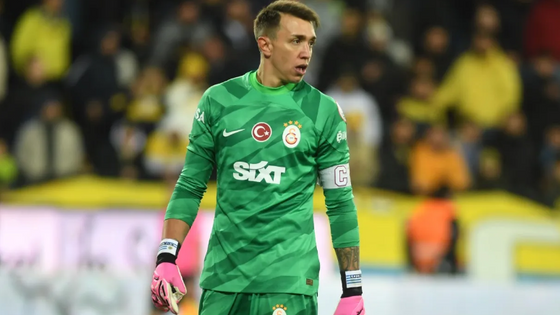 Galatasaray’dan Muslera’ya tebrik mesajı