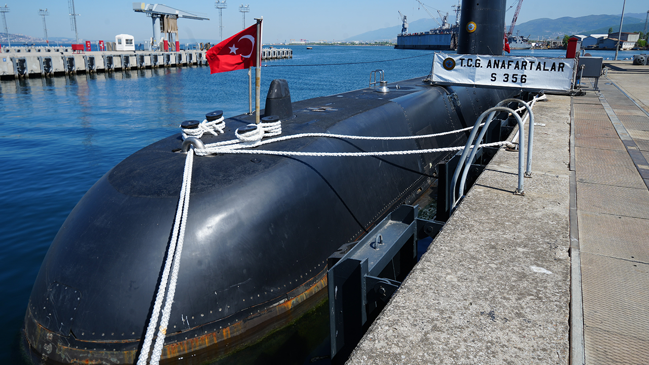 120 gemi, 85 hava aracıyla dev tatbikat - Resim : 3