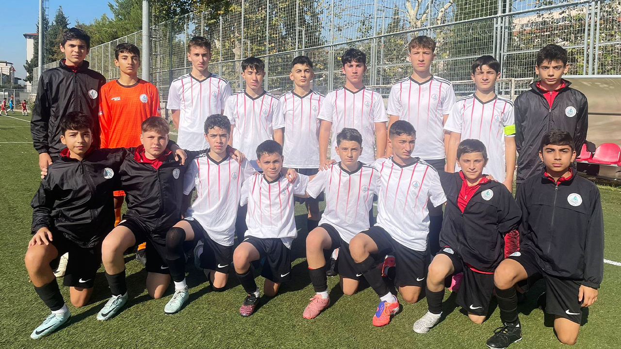 Körfez Gençlerbirliği Spor Kulübü galibiyetten galibiyete koşuyor! - Resim : 1