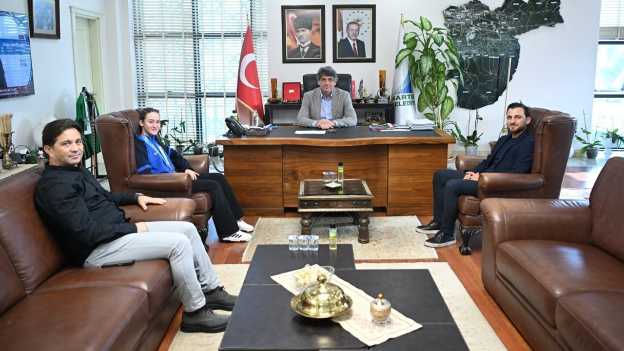 Mustafa Kocaman: Sporun ve sporcunun her zaman yanındayız - Resim : 1